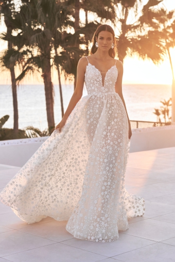 PRONOVIAS YUKI