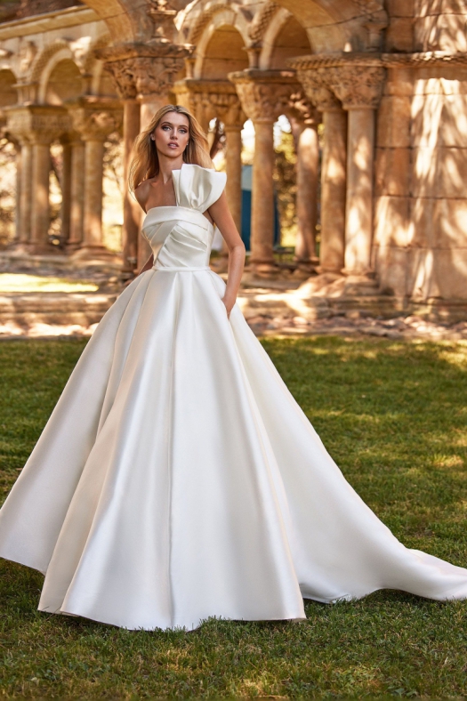 PRONOVIAS KAROLINA 1