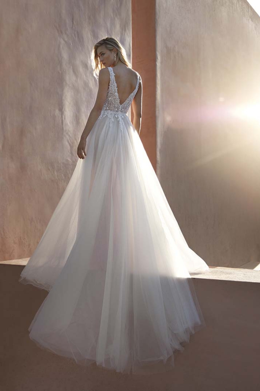 PRONOVIAS CRIMSON 4