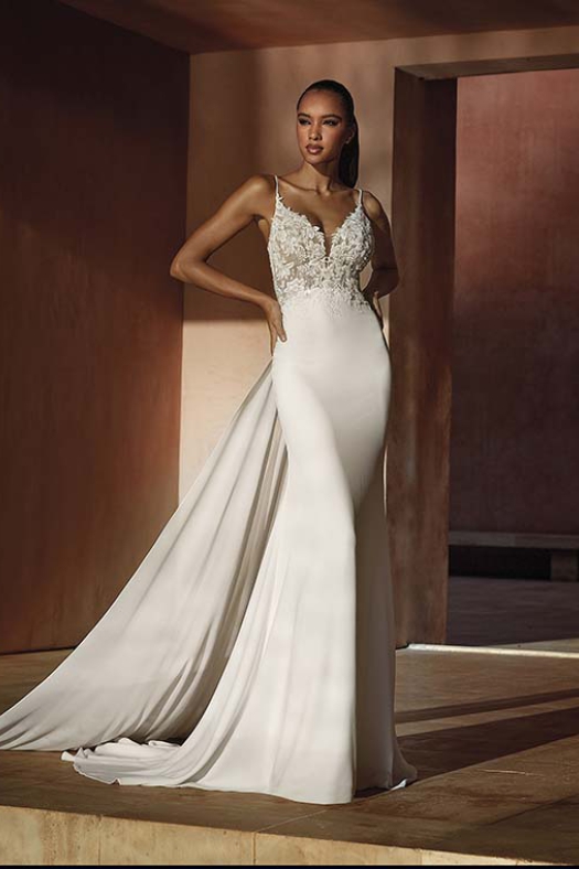 PRONOVIAS ROMAN 2