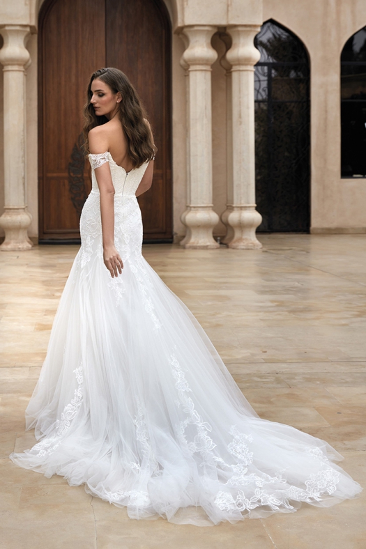 PRONOVIAS MERU 4