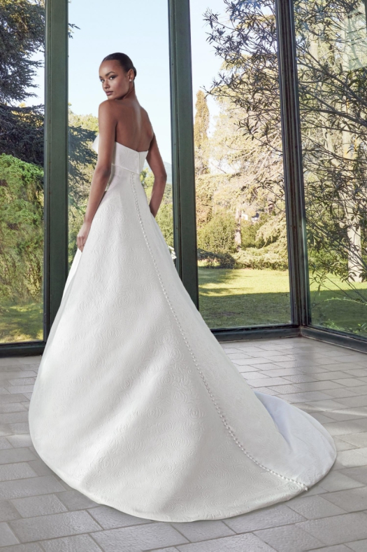 PRONOVIAS SKIES 2