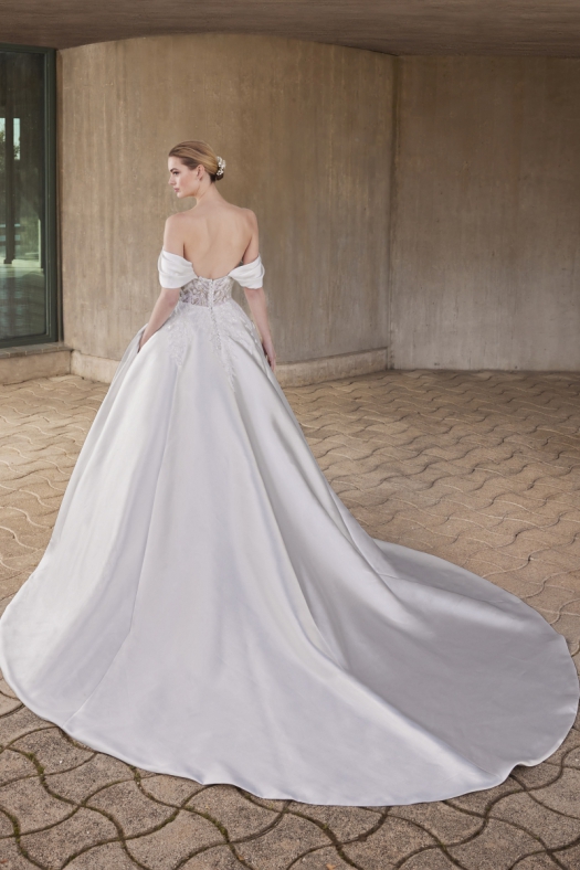 PRONOVIAS CHILLS 3